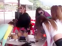 Oriental college cutie