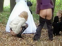 3 ladies aid bride pee outdoors