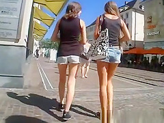 Teenies in jeans shorts