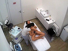 Hacked Livecam - East-Russian Federation Girl Salon Depilation 01