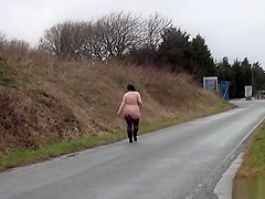 Corpulent non-professional flasher Emmas public exhibitionism of voyeur big beautiful woman