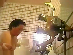 Baths Voyeur Expose Undressed Body