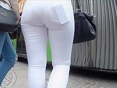 Juvenile mother i'd like to fuck got a jiggle ass