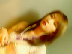 Elevator oriental upskirt