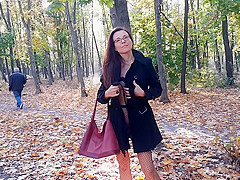 Walking NO PANTS in Hose #PUBLIC Autumn Park