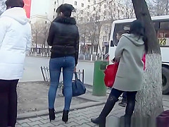 Sweetheart in high heels and taut jeans panties