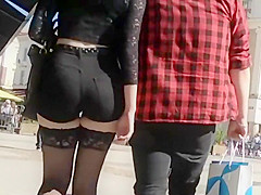 Hot goth cutie and her hipster girlfriend