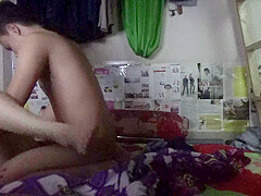 wwife fuck with guy ally......omg