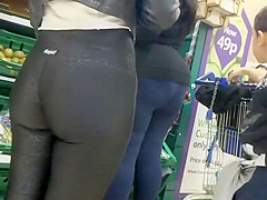 Fantastic mother i'd like to fuck receives an booty hug