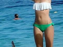 That feeling when u watch a cameltoe