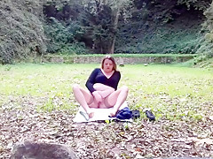 Je me fais jouir au bois two