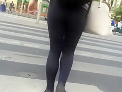 Hawt gazoo in skin taut panties