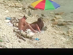 Nudist dude fucking in nature's garb woman in beach