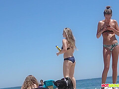 Awesome Teenies, Straps, Large Booties Spied On The Beach, Hidden Camera