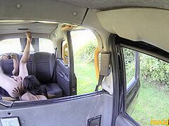 Gorgeous Screwed In The Backseat With Lola Marie