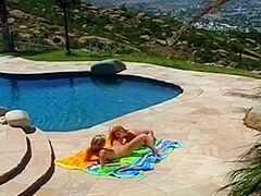 Jada Fire In 2 Hawt Lesbo Strumpets Eat Every Other Out In The Pool