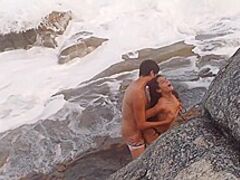 Transando Nas Pedras Do Rio - Lady Mother I'd Like To Fuck