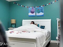 Stepsis Seduction On fourth Of July - SpyFam