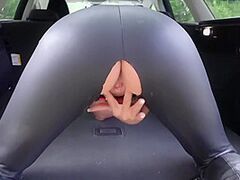 Die Parkplatfotze! Sie Lasst Jeden Ran