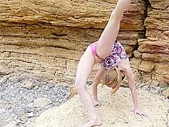 Flexi Beach Enjoyment In Suit - Watch4Fetish