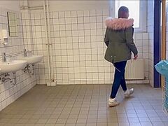 Lia-fox - Creampie In Der Uni - Vom Hausmeister Erwisch