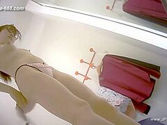 peeping japanese changeroom.10_2