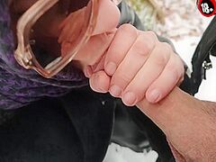 Hawt Aged Golden-Haired Mother I'd Like To Fuck Hard Blows Large Schlong From A Passerby In The Park In Winter