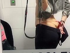 Colorada Caliente Desnudandose En Publico Y Masturbandose En Una Ypf