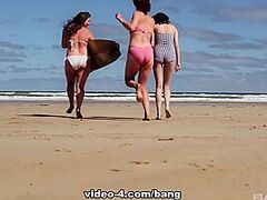 Chloe b watches surfer gurls lily and skye have hawt lesbo sex! - GROUP-SEX