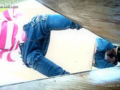 chinese gals go to water closet.309