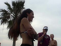 Bikini Contest - Skin to Win