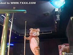 No Thing Like Engulfing The Weenie Of The Stripper