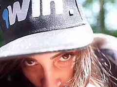 Novinha Peituda Gostosa Chupando Pau Gostoso