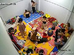 chinese beauty changeroom.33