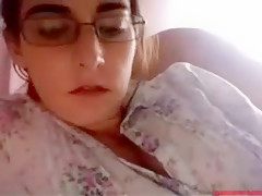 0131 - gal having pleasure