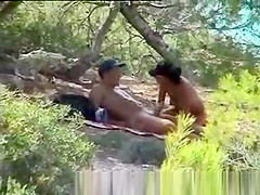 Kinda pair @ the beach movie scene