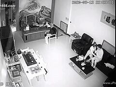 Hackers use the camera to remote monitoring of a lover's home life.622