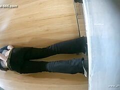 chinese angels go to throne-room.320