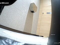 chinese cuties go to WC.498