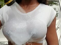 Ebon Boob Wash - RealityKings with Kyle Mason, Sarah Banks