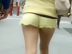 Foxy butt of a legal age teenager beauty stalked on street