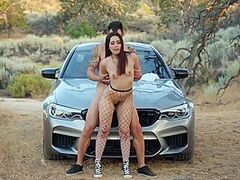 Nature Cutie Bare Slit For A Spruce Fucking In The Car - Alex Legend