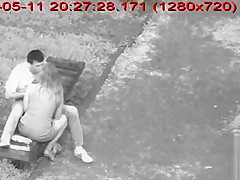 Golden-Haired non-professional gal gives her sexually excited lad a worthwhile cook jerking in the park