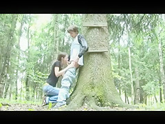 Hawt beauty engulfing