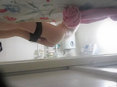 My Chinese ally filmed whilst washing her curves