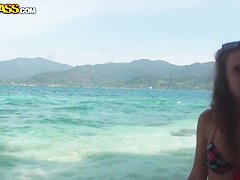 Love on the Thai beach is smth out of the world