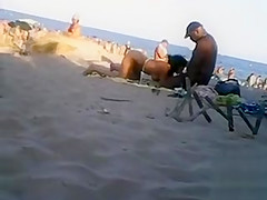 Ebon pair has an outdoor oral-sex act