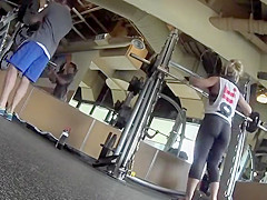 Weight lifting woman has a excellent a-hole