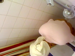 Awesome peeper Showers xxx clip