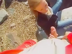Blond Hoe Sucks Strangers 10-Pounder Outdoors